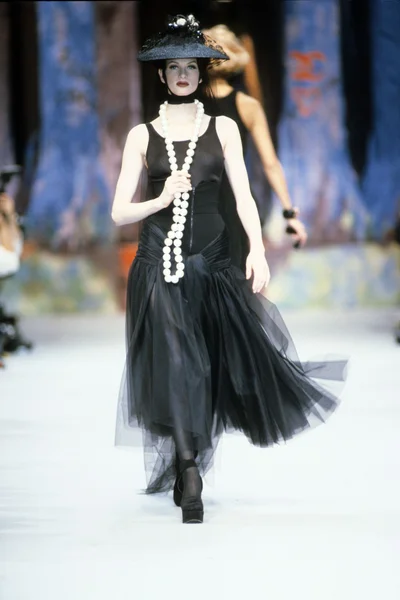 Look 98